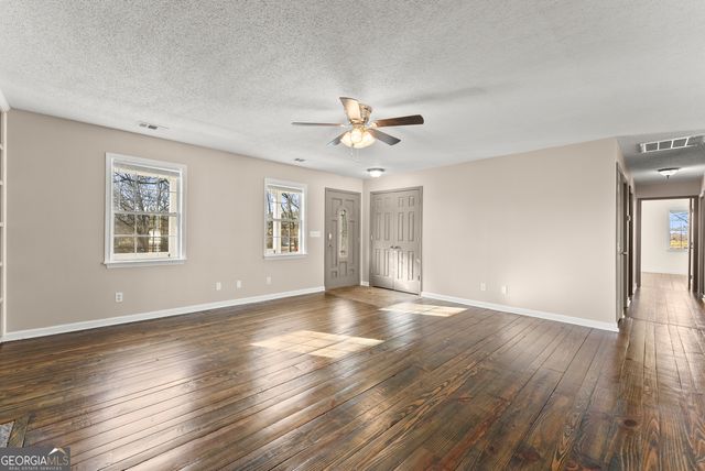 117 Ridgeway Terrace, Maysville, GA 30558