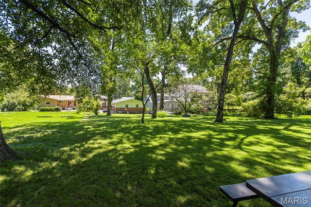 2509 Annalee Avenue, Brentwood, MO 63144