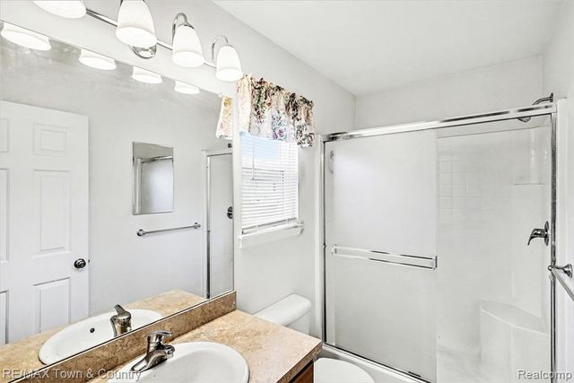 6462 Royal Club Drive, Flushing, MI 48433