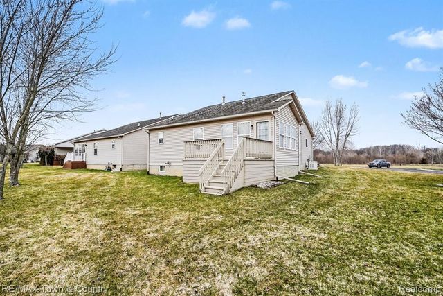 6462 Royal Club Drive, Flushing, MI 48433
