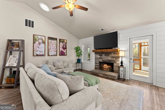 2840 Pilgrim Mill Road, Cumming, GA 30041