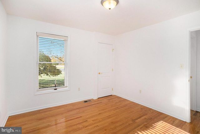 1137 CHURCH RD, East Greenville, PA 18041