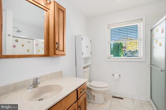 1137 CHURCH RD, East Greenville, PA 18041