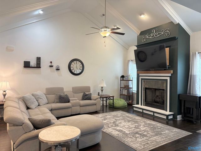 106 Shangrila Way, Meridianville, AL 35759