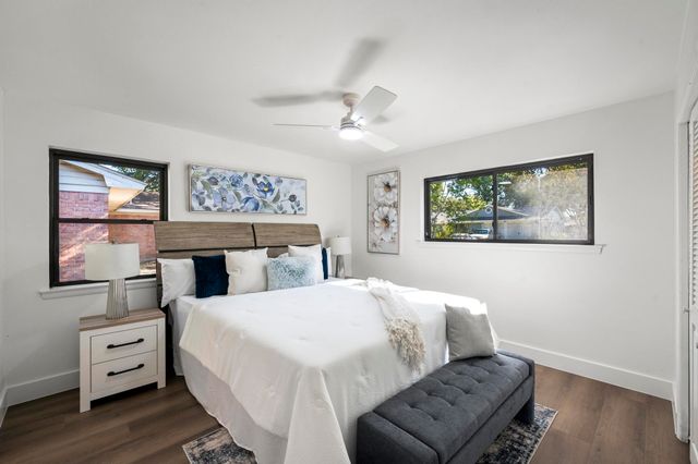 11329 Earlywood Drive, Dallas, TX 75218