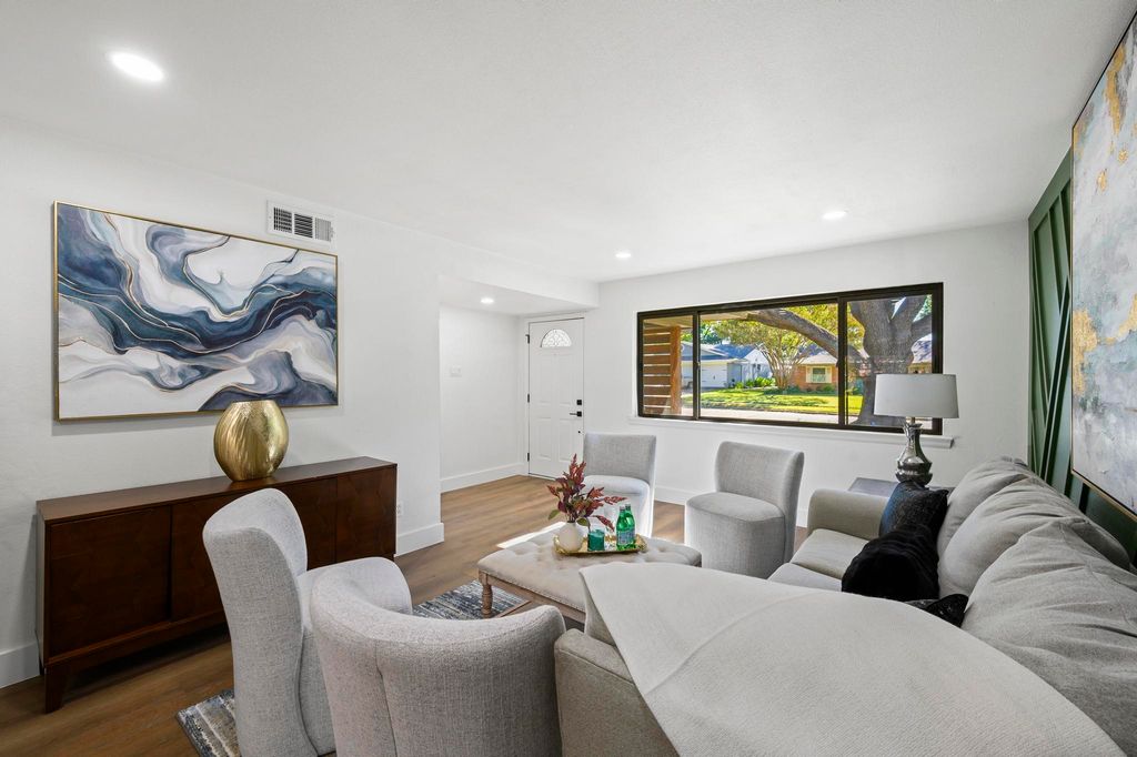 11329 Earlywood Drive, Dallas, TX 75218