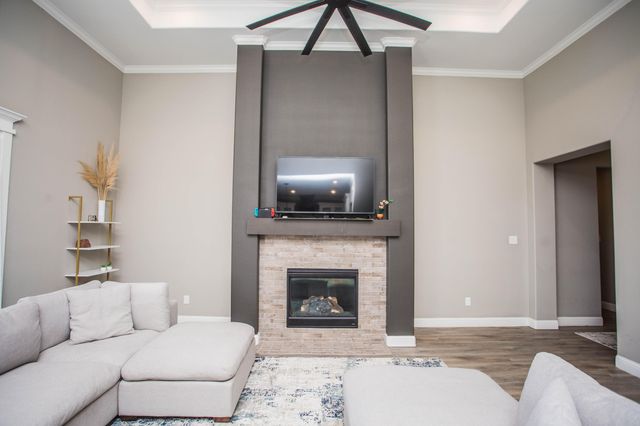 712 N 3rd Street, Wolfforth, TX 79382