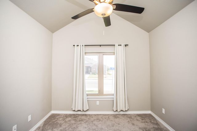 712 N 3rd Street, Wolfforth, TX 79382