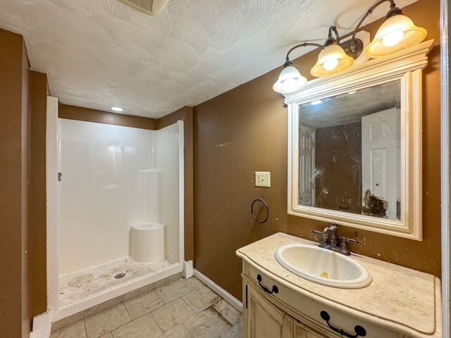 116 Leedham St, Attleboro, MA 02703