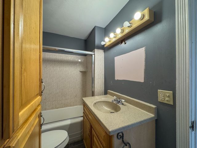 116 Leedham St, Attleboro, MA 02703