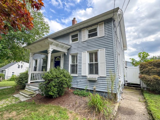 116 Leedham St, Attleboro, MA 02703