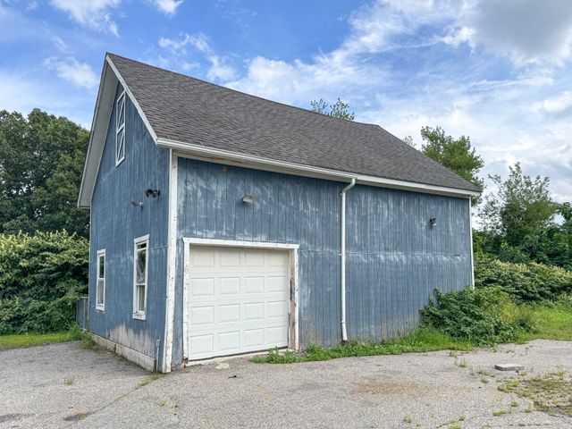 116 Leedham St, Attleboro, MA 02703