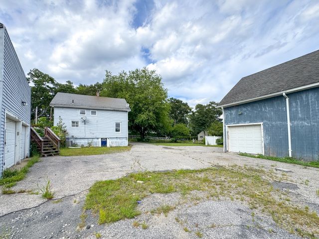 116 Leedham St, Attleboro, MA 02703