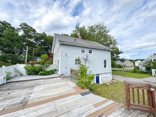 116 Leedham St, Attleboro, MA 02703
