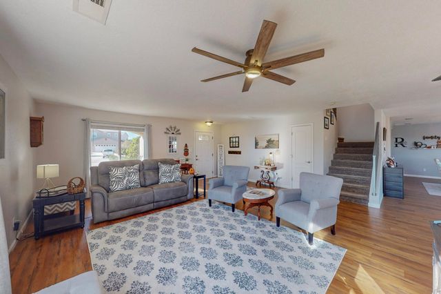 1136 Caramel Court SE, Rio Rancho, NM 87124