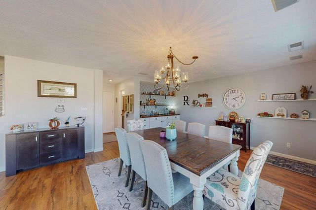 1136 Caramel Court SE, Rio Rancho, NM 87124