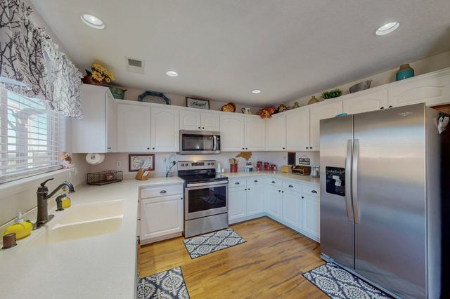 1136 Caramel Court SE, Rio Rancho, NM 87124