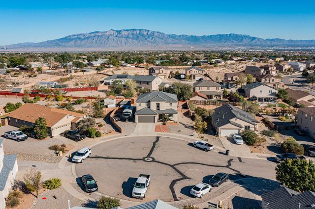 1136 Caramel Court SE, Rio Rancho, NM 87124