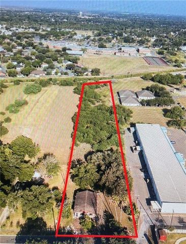 1202 S Tio Avenue, Weslaco, TX 78596