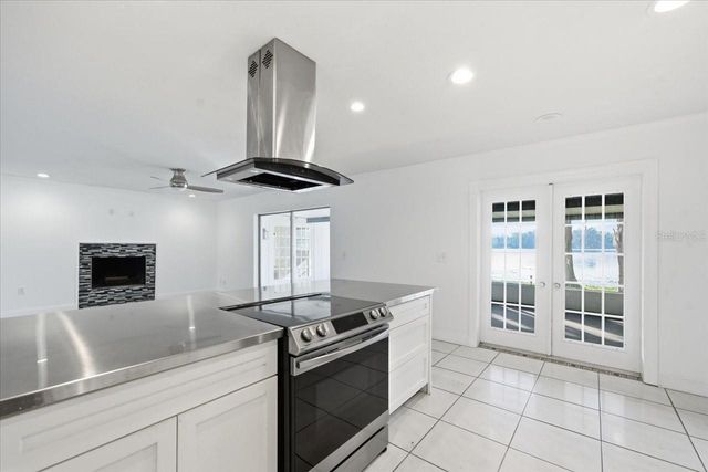 700 DRUID WAY, Lutz, FL 33548