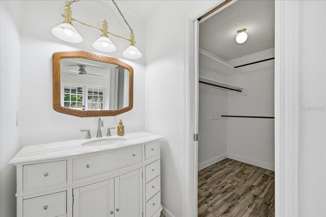 700 DRUID WAY, Lutz, FL 33548