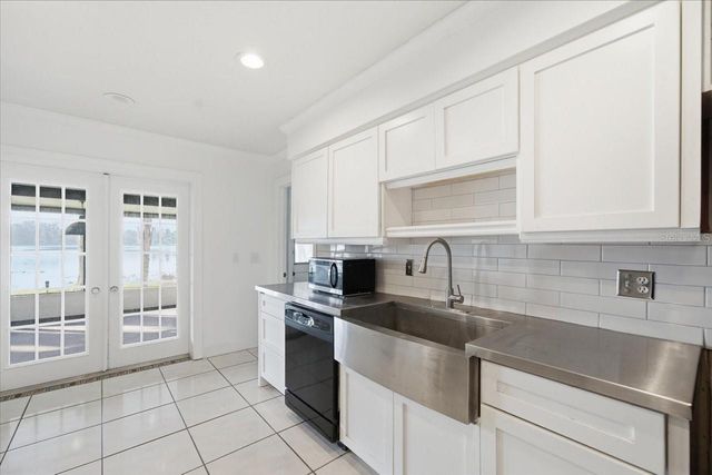 700 DRUID WAY, Lutz, FL 33548