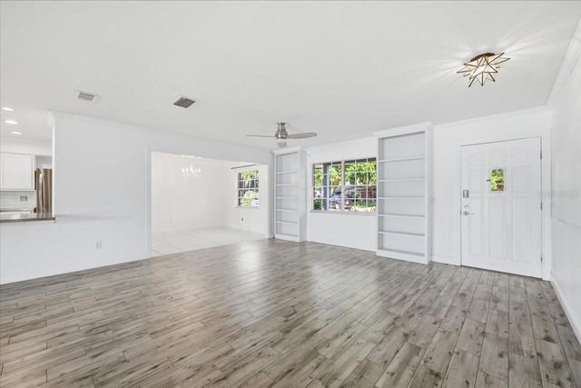 700 DRUID WAY, Lutz, FL 33548