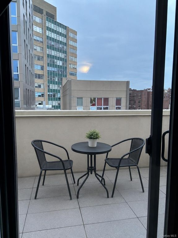 97-40 64th Avenue 7A, Rego Park, NY 11374 — photo 5