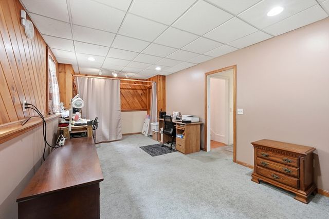 998 Guelphwood Road, Southbridge, MA 01550
