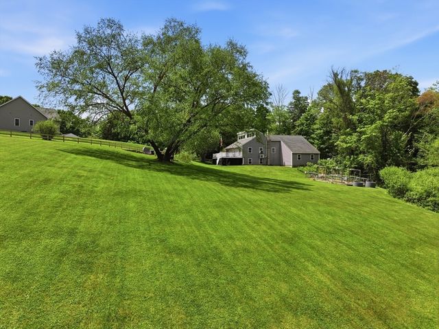 998 Guelphwood Road, Southbridge, MA 01550