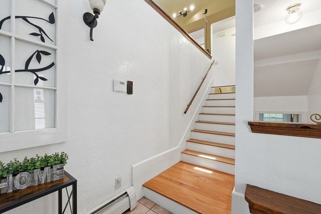 998 Guelphwood Road, Southbridge, MA 01550