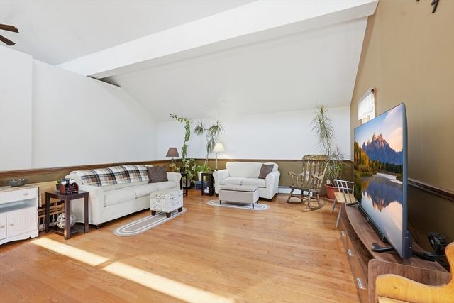 998 Guelphwood Road, Southbridge, MA 01550