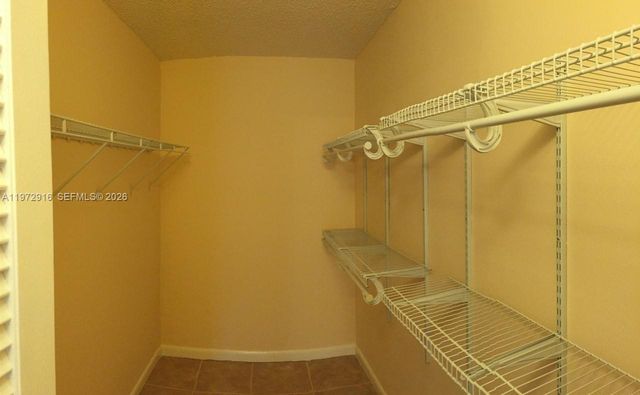 4165 NW 90th Ave 204, Coral Springs, FL 33065