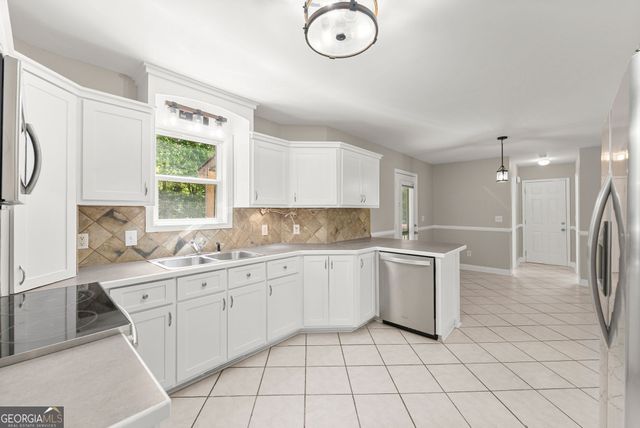 428 Pointe Willow Drive, Cleveland, GA 30528