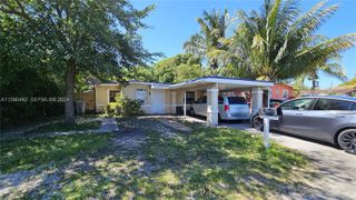 2114 NW 5th Street, Pompano Beach, FL 33069