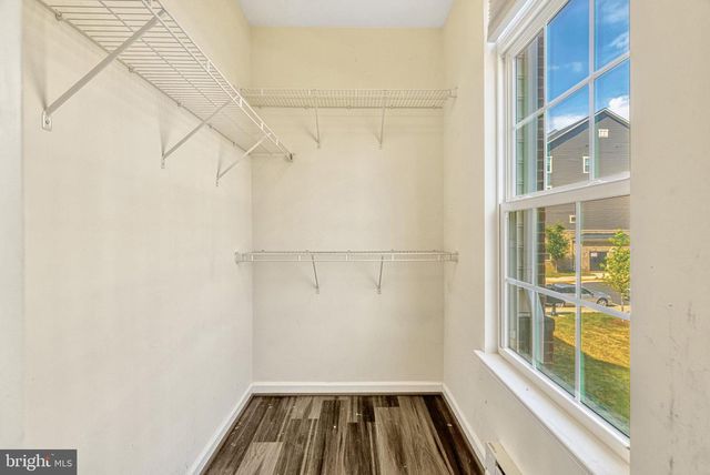 24678 FOOTED RIDGE TER, Sterling, VA 20166