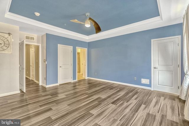 24678 FOOTED RIDGE TER, Sterling, VA 20166