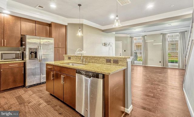 24678 FOOTED RIDGE TER, Sterling, VA 20166