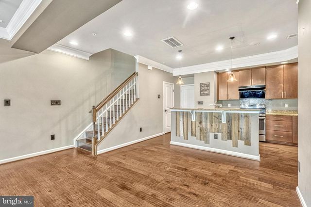 24678 FOOTED RIDGE TER, Sterling, VA 20166