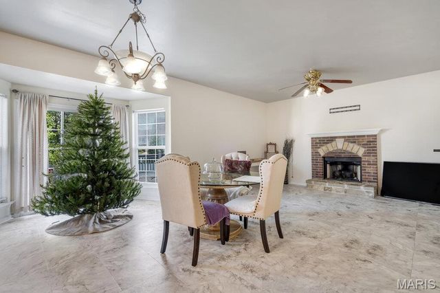 801 Dacotah Drive, Dardenne Prairie, MO 63368
