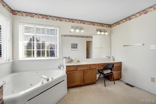 801 Dacotah Drive, Dardenne Prairie, MO 63368