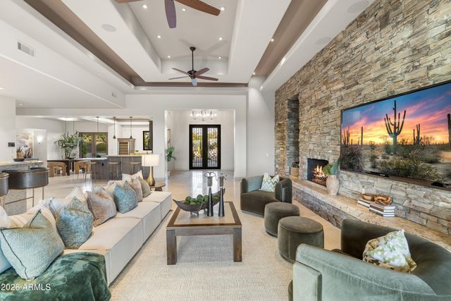 10205 E HAPPY VALLEY Road, Scottsdale, AZ 85255