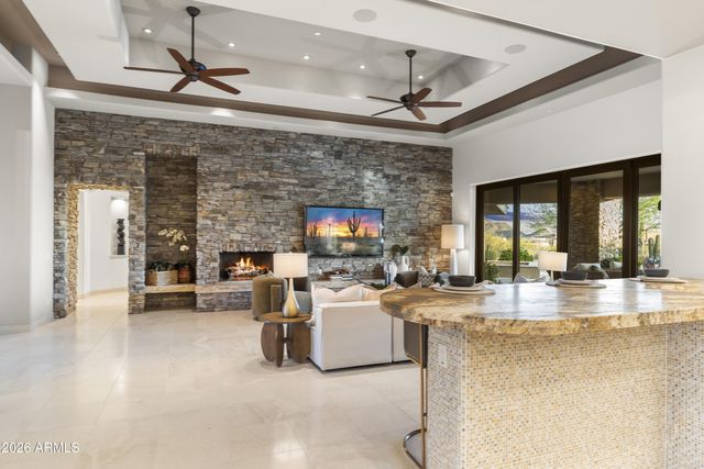 10205 E HAPPY VALLEY Road, Scottsdale, AZ 85255