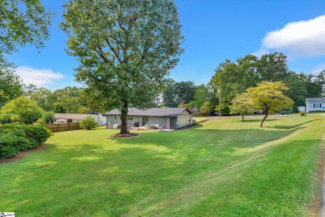 201 Carolyn Road, Easley, SC 29642