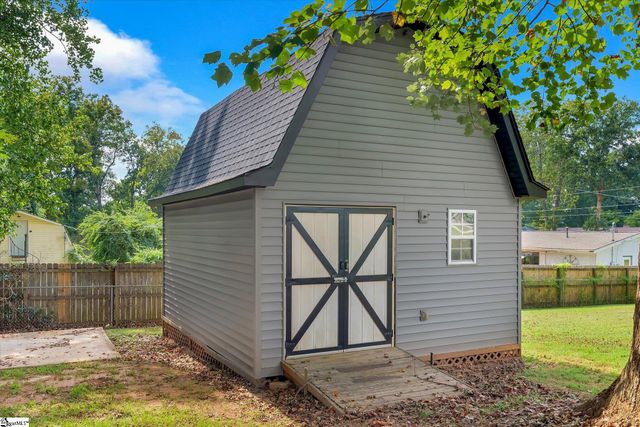 201 Carolyn Road, Easley, SC 29642