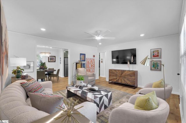 201 Carolyn Road, Easley, SC 29642