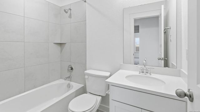 3506 WHITE CLOUD Drive, New Braunfels, TX 78130