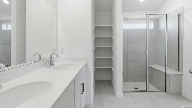 3506 WHITE CLOUD Drive, New Braunfels, TX 78130