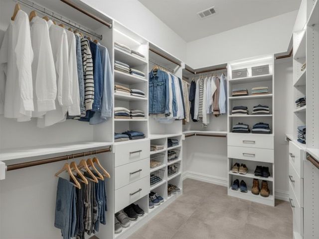 308 Sleepy Willow Lane, Mckinney, TX 75071