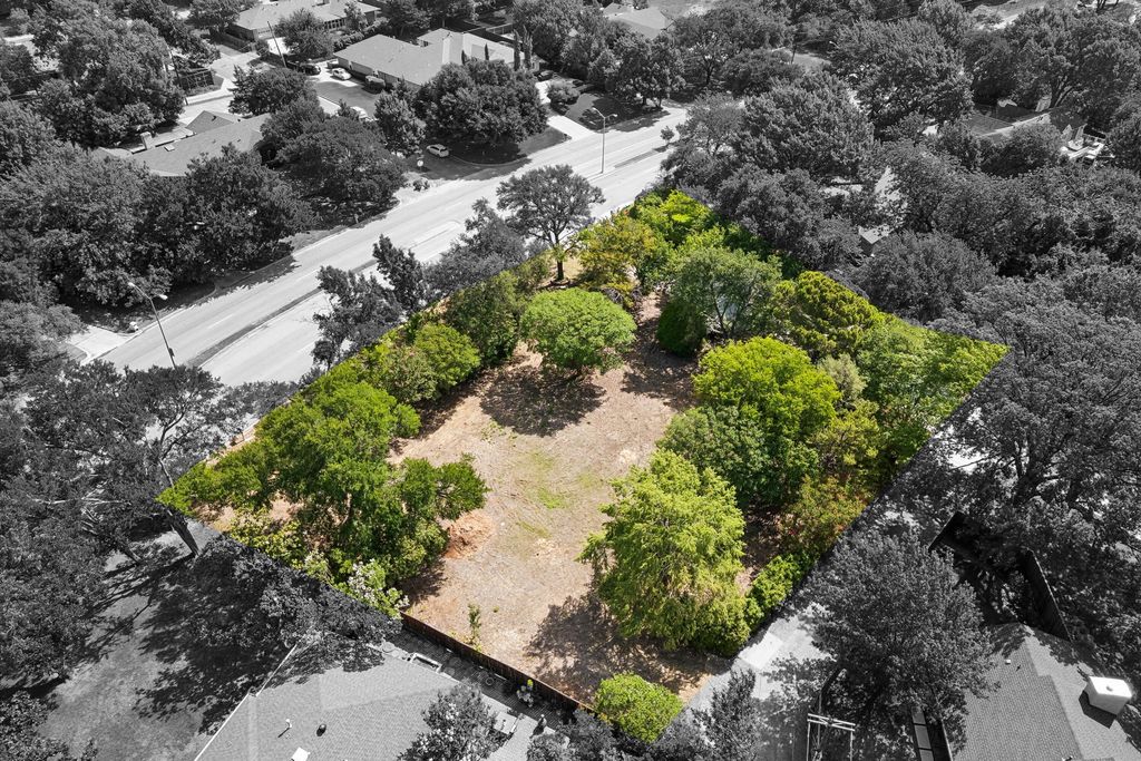 7058 Spring Valley Road, Dallas, TX 75254